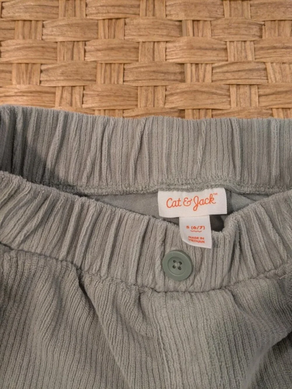 Cat & Jack Girls Light Green Stretchy Cargo Pants - Size 6/7